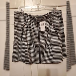 Hot Topic Houndstooth Mini Skirt